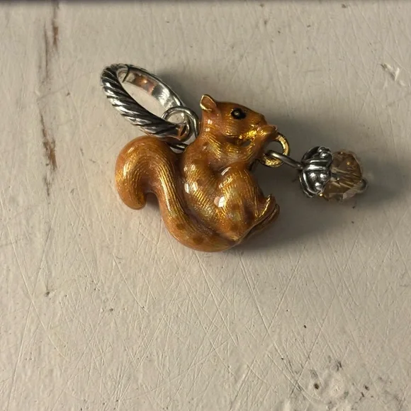 Brighton Squirrel Charm with Acorn Crystal - Picture 2 of 2